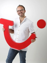 Kontaktieren Sie ein zertifiziertes Reisebüro